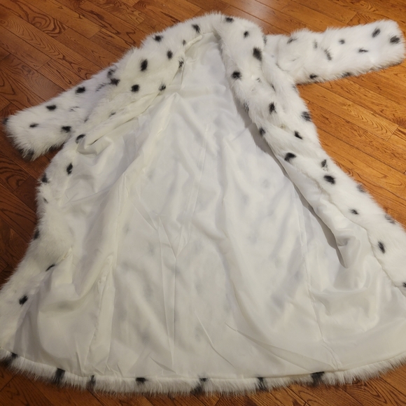 Jacket - Picture 4 of 9